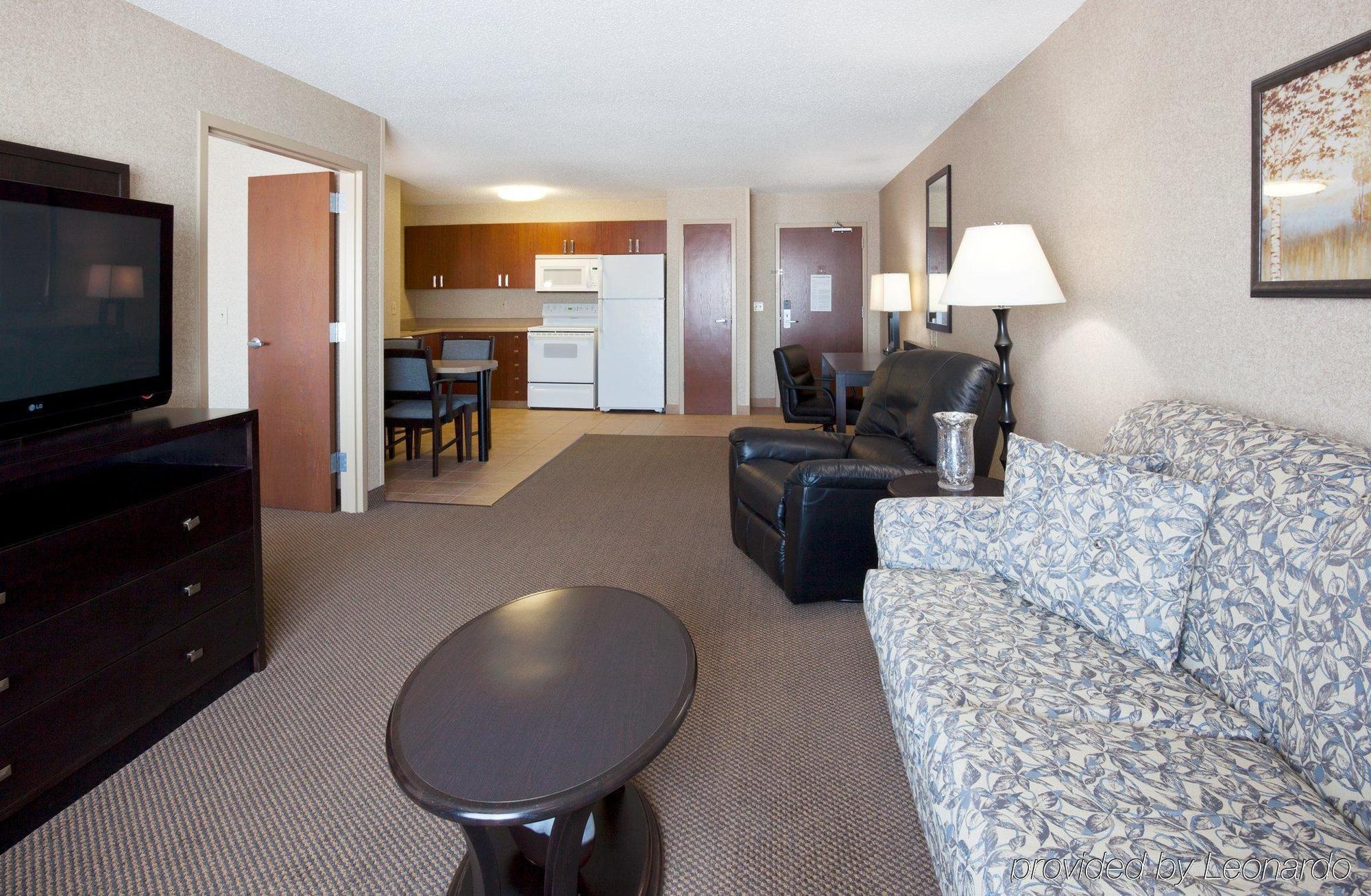 Holiday Inn Express Hotel & Suites Grand Forks By Ihg Cameră foto